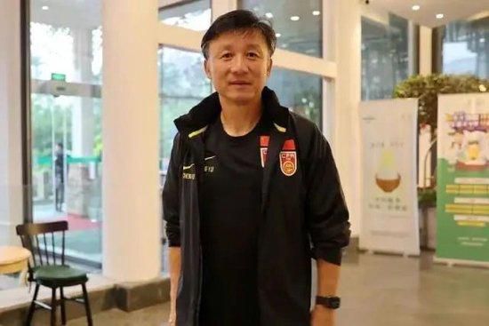 秘书被老板cao到合不拢腿视频